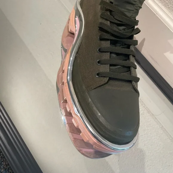 Raf Simons Green and Pink adidas Originals Edition RS Detroit Runner Sneakers - Picture 3 of 16